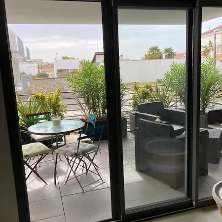 Joli Coquet Et Cosy * ロワイヤン