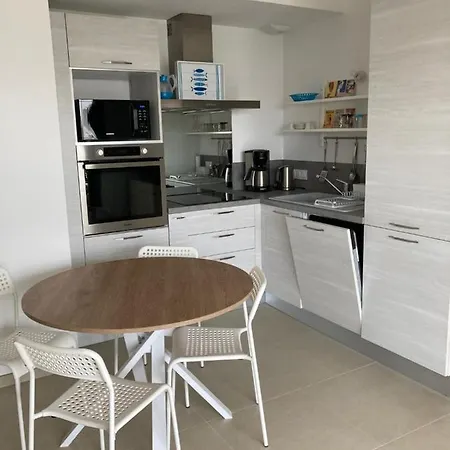 Joli Coquet Et Cosy * ロワイヤン